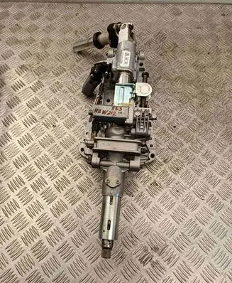 Steering wheel axle set