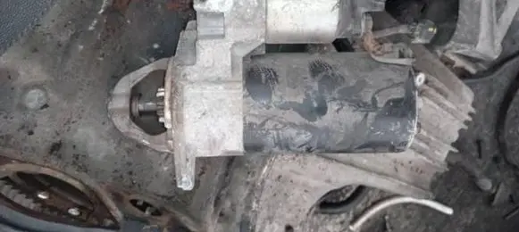 Mercedes-Benz A W169 Starter motor 0001108217 A0051517401