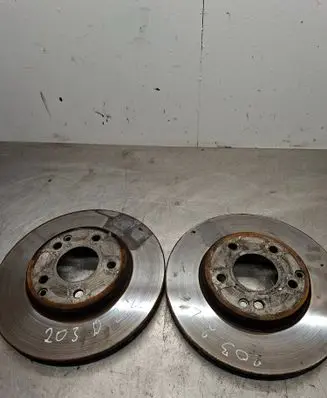 Mercedes-Benz C W203 Front brake disc
