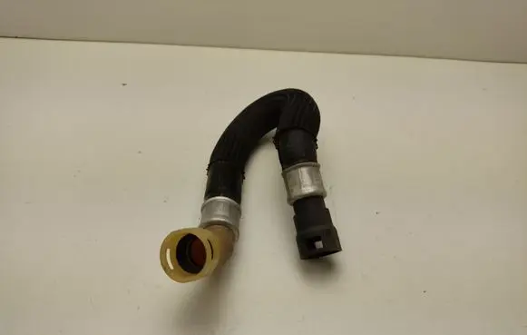 Ford Mustang VI Engine coolant pipe/hose FR3318K579CC