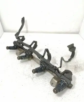 Audi A4 S4 B6 8E 8H Fuel main line pipe 06B133317N