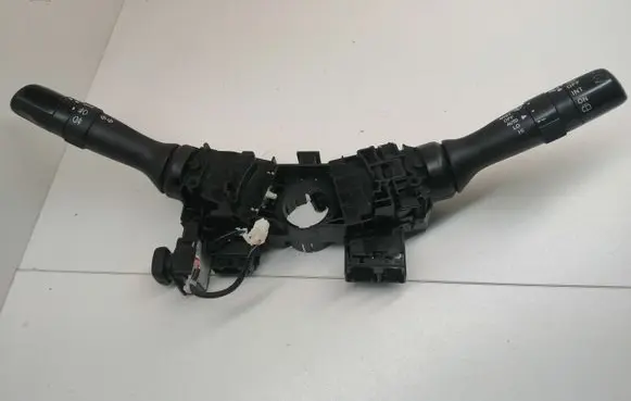 Lexus RX 450H Wiper turn signal indicator stalk/switch 173848 173832