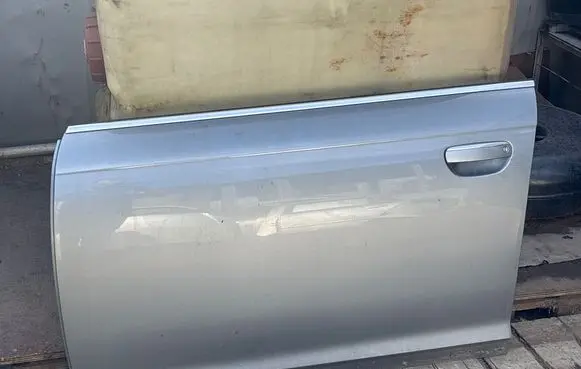 Audi A6 Allroad C6 Front door 