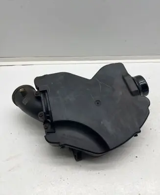 Mercedes-Benz E W212 Intake resonator A6421403587 4012381C
