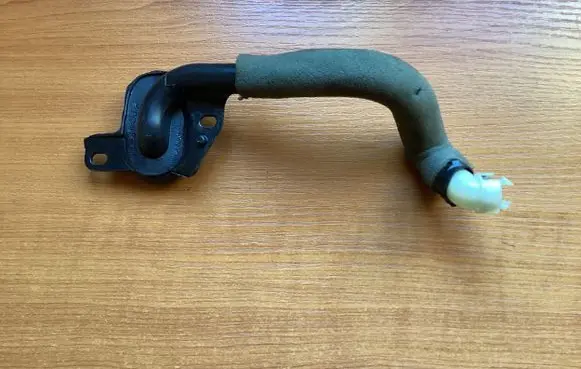Toyota RAV 4 (XA30) Brake vacuum hose/pipe 5584042010
