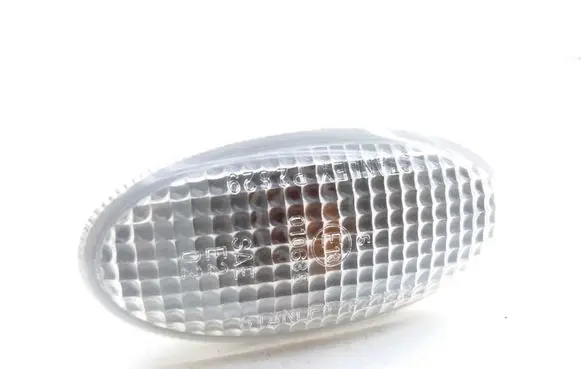 Mazda MPV Front fender indicator light STANLEYP2829 010635