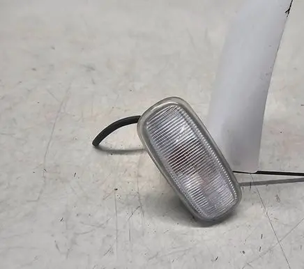 Audi A4 S4 B5 8D Front fender indicator light 