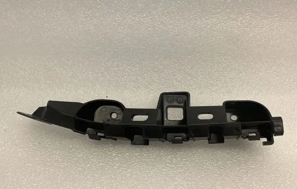 Volkswagen PASSAT B7 Front bumper mounting bracket 3AA807183