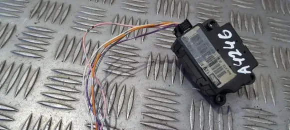 Nissan Note (E11) Air flap motor/actuator N100461V