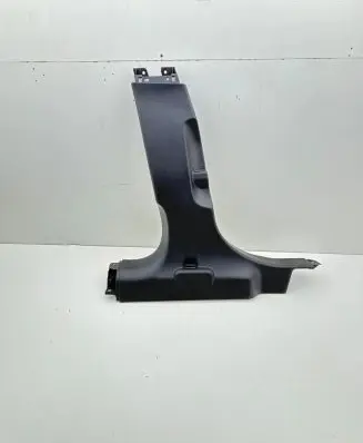 Maserati Ghibli (B) pillar trim (bottom) 670019817