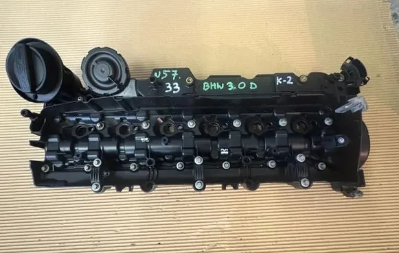 BMW X5 F15 Rocker cam cover 7823181 851181801