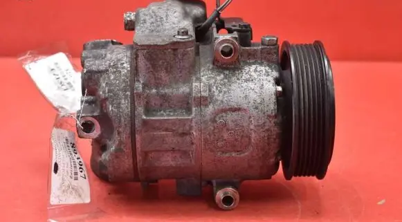 Volkswagen Fox Air conditioning (A/C) compressor (pump) 6Q0820803K