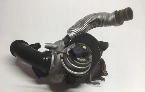 Citroen DS5 Turbo 9686120680