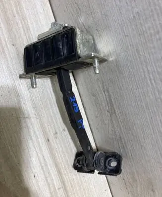 Mercedes-Benz CLS C219 Rear door check strap stopper 