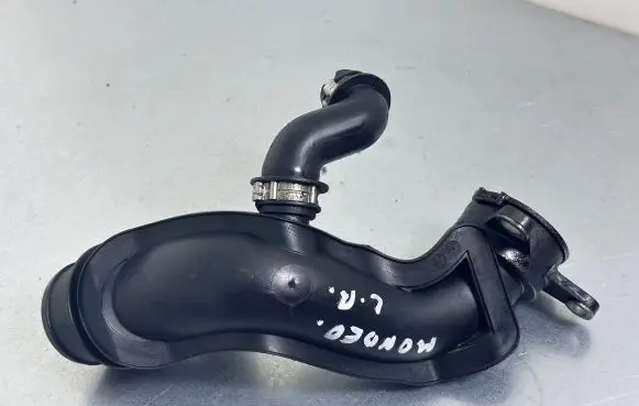 Ford Mondeo MK V Intercooler hose/pipe DS739F805D