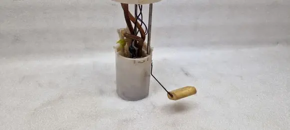 Suzuki Grand Vitara II In-tank fuel pump