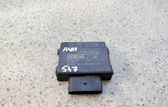 Audi A4 S4 B9 Fuel injection pump control unit/module 8W0906121B45 8W0906121B