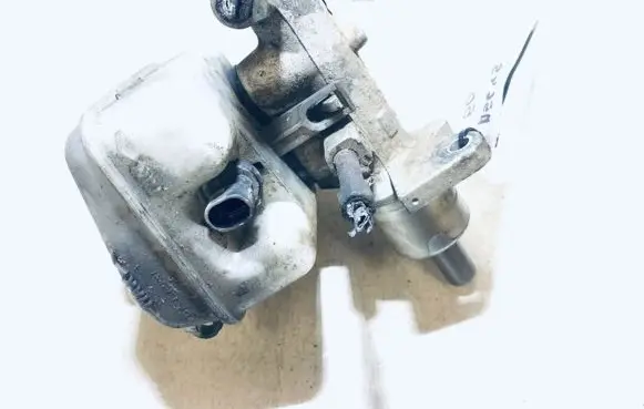Master brake cylinder