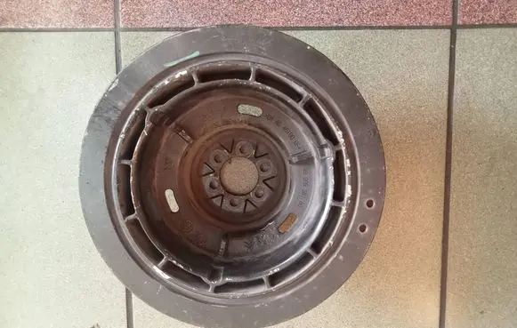 Peugeot 208 Crankshaft pulley 9808058180