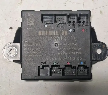 Mercedes-Benz E W212 Door control unit/module A2128208626 A2128208426 A2124421032