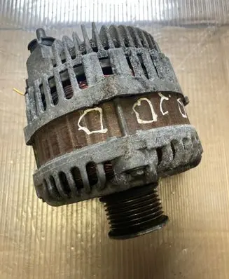 Nissan Qashqai Generator/alternator 23100JD71A
