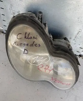 Mercedes-Benz C W203 Headlight/headlamp A2038201261 0301166272