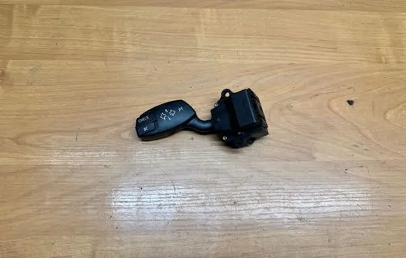 BMW 5 E60 E61 Indicator stalk 6924103 608360 01106720