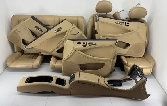 Mercedes-Benz CLS C219 Seat set 