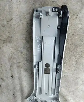 Ford S-MAX (B) pillar trim (top) AM21R24582