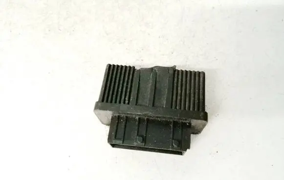 Peugeot 308 Fuel injection pump control unit/module 240107