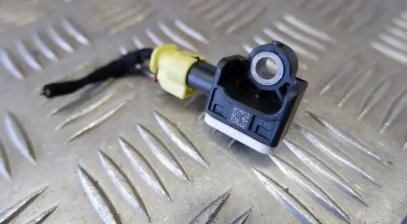 Porsche Cayenne (92A) Airbag deployment crash/impact sensor 2H0959351