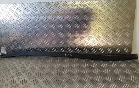 Opel Astra G Windshield trim