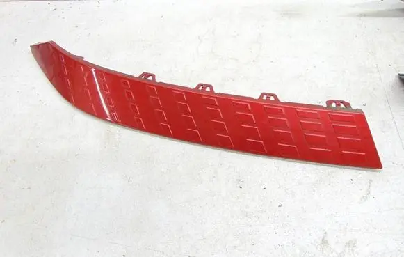 Renault Captur II Front bumper lower grill 623824081R