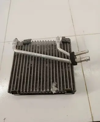 Audi Q7 4L Air conditioning (A/C) radiator (interior) 7L0820102K 52416221