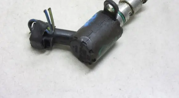 Ford B-MAX Camshaft vanos timing valve CM566C880CA