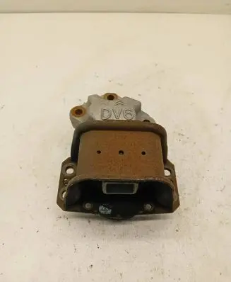 Citroen C4 Grand Picasso Engine mount bracket
