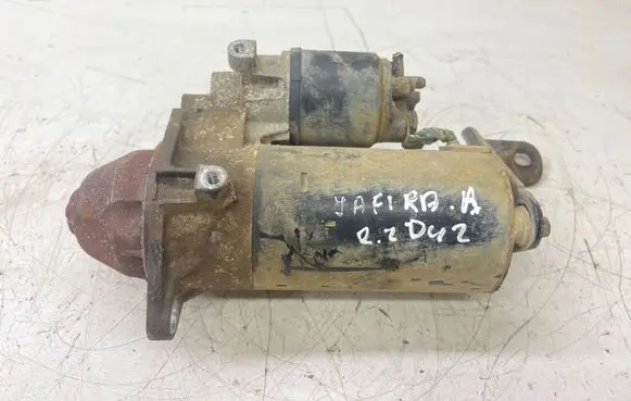 Opel Zafira A Starter motor