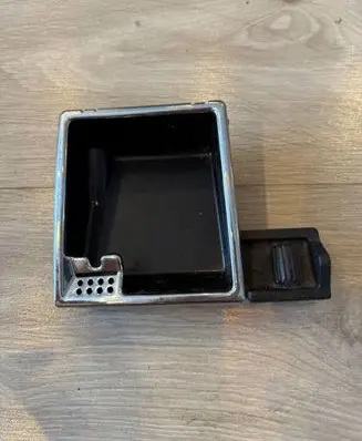 Mercedes-Benz E W211 Car ashtray A2118100428 2118100428