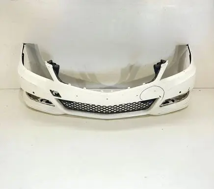 Mercedes-Benz C W204 Front bumper A2048805547