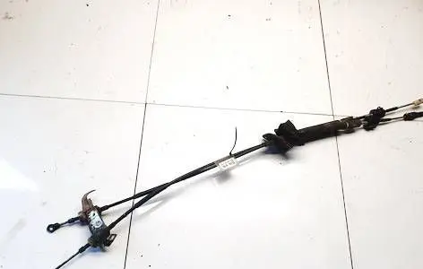 Gear shift cable linkage