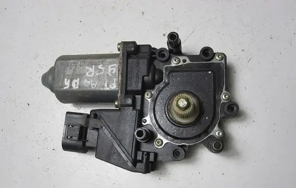 Audi A4 S4 B5 8D Rear door window regulator motor 114184100
