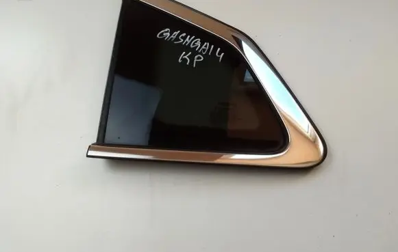 Nissan Qashqai Rear side window 833134EA0A