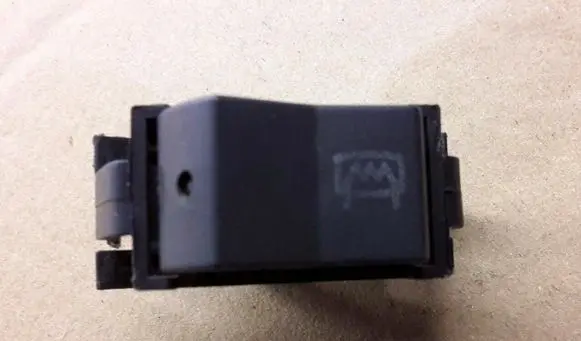 Volkswagen Golf I Windscreen/window heater switch 321959621