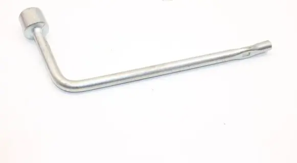 Nissan 370Z Wheel nut wrench 