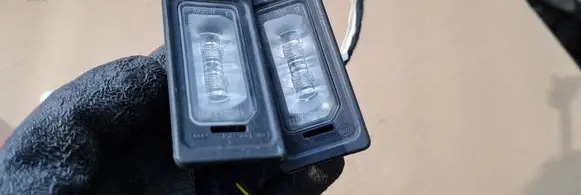 Audi A4 S4 B8 8K Number plate light 4G0943021