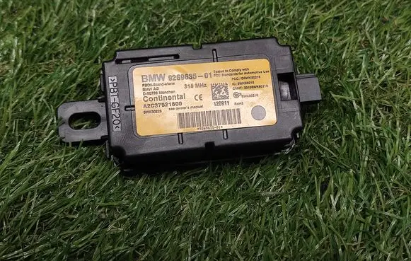 BMW 3 F30 F35 F31 Alarm control unit/module 9269635 926963501 A2C37521600