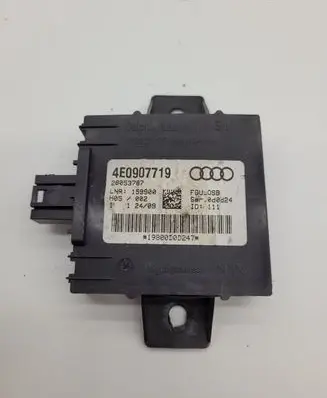 Audi A8 S8 D3 4E Alarm control unit/module 4E0907719