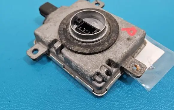 Mazda 3 I Headlight ballast module Xenon W3T19371 IMPRK1577499