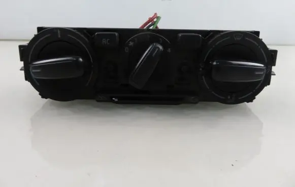 Volkswagen Up Interior fan control switch 1S0820045T