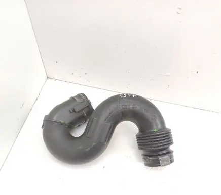 Renault Trafic III (X82) Air intake duct part 165555514R 93451665